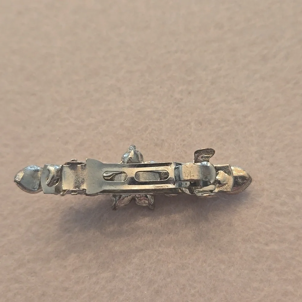 Elegant Aurora Borealis Silver Crystal Hair Clip 2